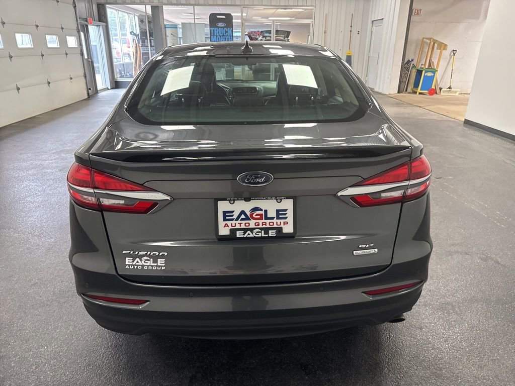 Used 2020 Ford Fusion SE w/ Equipment Group 151A image 9
