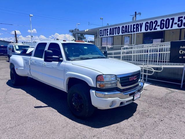 Used 2007 GMC Sierra 3500 SLT w/ Heavy-Duty Power Package image 8