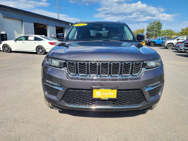 Used 2023 Jeep Grand Cherokee Limited AWD/4WD image 3