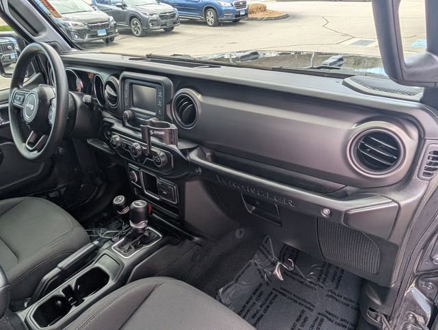 Used 2021 Jeep Wrangler Unlimited Sport image 30