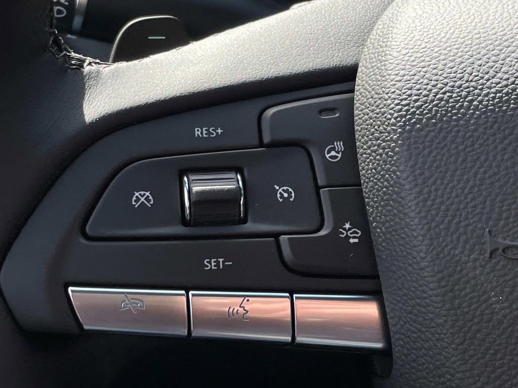 New 2025 Cadillac CT4 Premium Luxury image 25