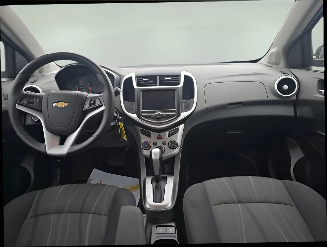 Used 2020 Chevrolet Sonic LT FWD image 13