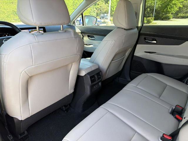Certified 2025 Nissan Murano SL w/ Cargo Package AWD/4WD image 23