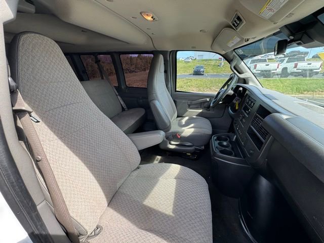 Used 2019 Chevrolet Express 3500 LT w/ LT Preferred Equipment Group RWD image 12