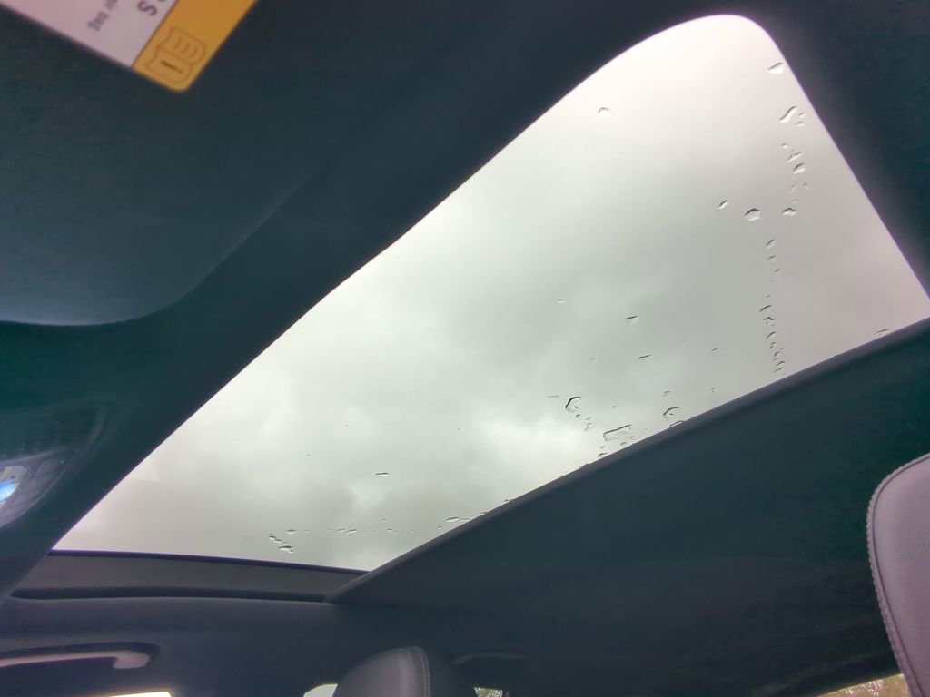 New 2025 Mercedes-Benz GLE 450e 4MATIC image 17