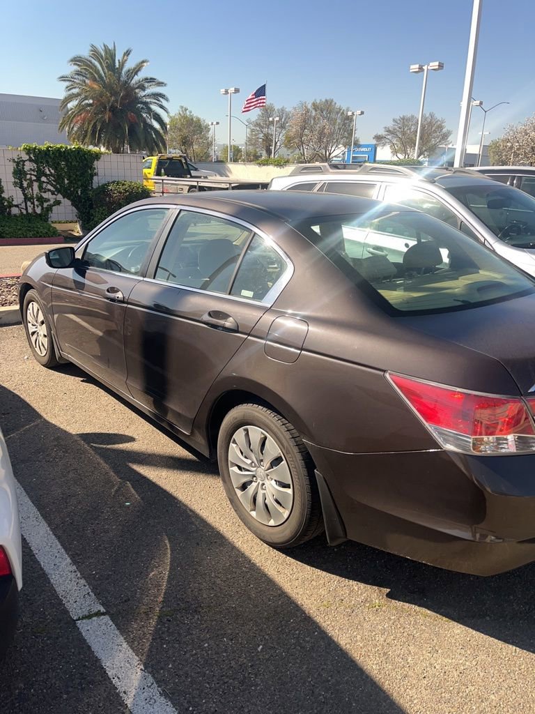 Used 2011 Honda Accord LX image 2