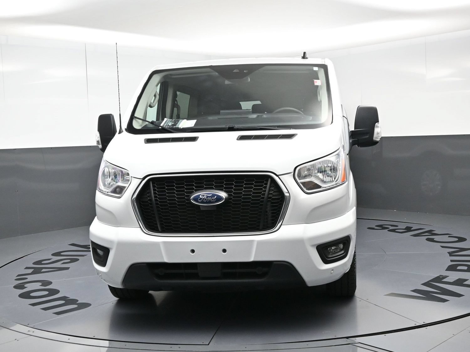 Used 2022 Ford Transit 350 XLT RWD image 5