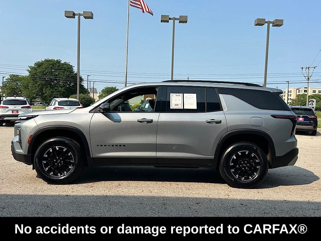 Used 2024 Chevrolet Traverse Z71 w/ Enhanced Driving Package AWD/4WD image 2