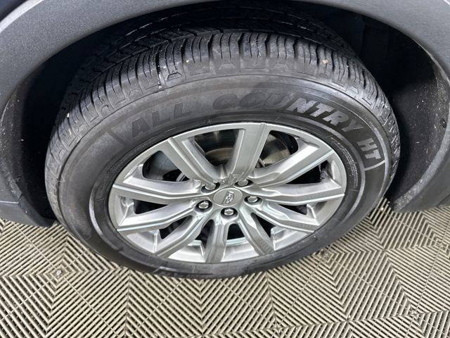 Used 2023 Cadillac XT4 Premium Luxury image 10