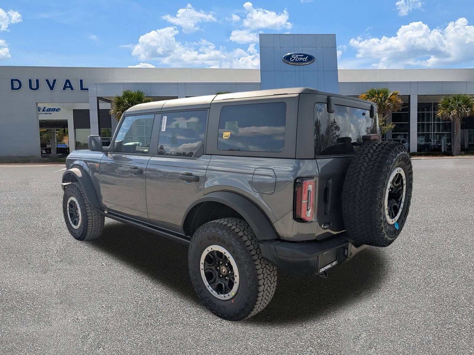New 2025 Ford Bronco Badlands w/ Sasquatch Package AWD/4WD image 6
