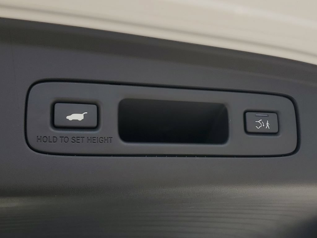 Certified 2025 Acura ADX A-Spec FWD image 11