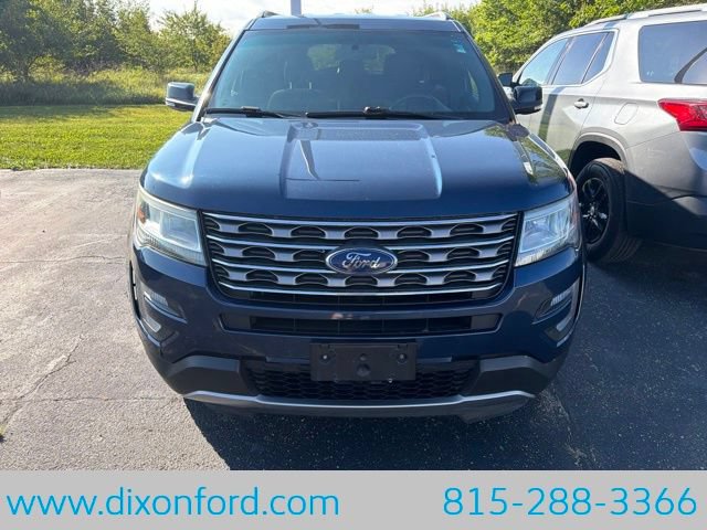 Used 2017 Ford Explorer XLT AWD/4WD image 10