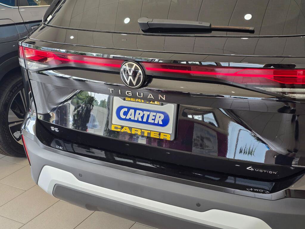 New 2026 Volkswagen Tiguan SE AWD/4WD image 9