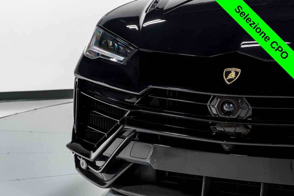 Used 2023 Lamborghini Urus Performante AWD/4WD image 46
