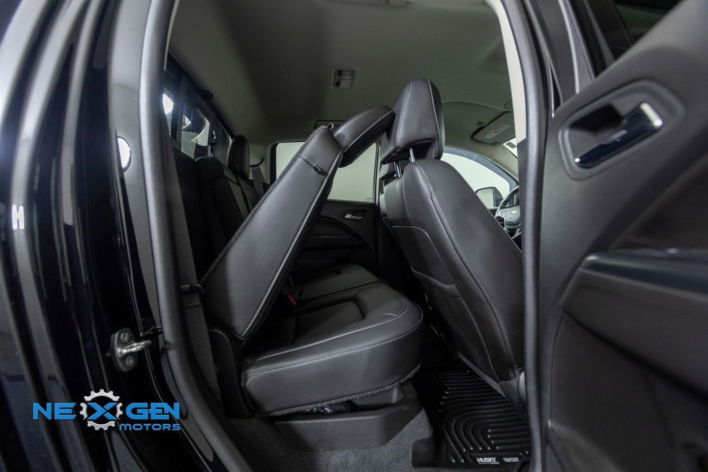 Used 2020 Chevrolet Colorado ZR2 w/ ZR2 Midnight Special Edition image 40