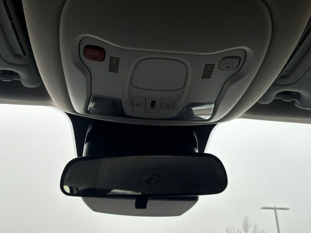 Used 2023 Jeep Renegade Latitude image 21