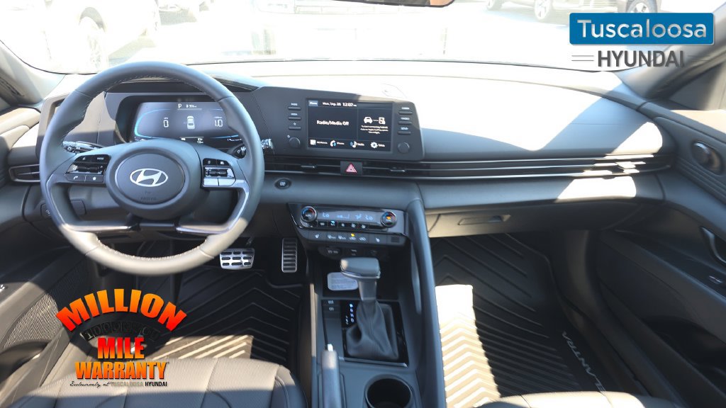 New 2026 Hyundai Elantra SEL Sport FWD image 26