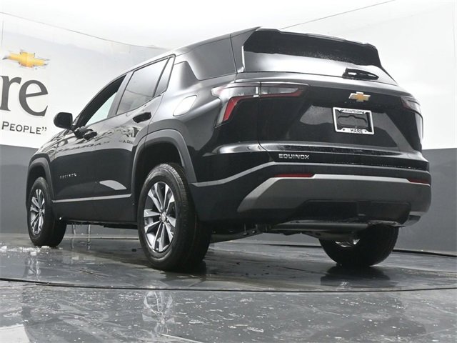 New 2026 Chevrolet Equinox LT w/ Convenience Package II image 5
