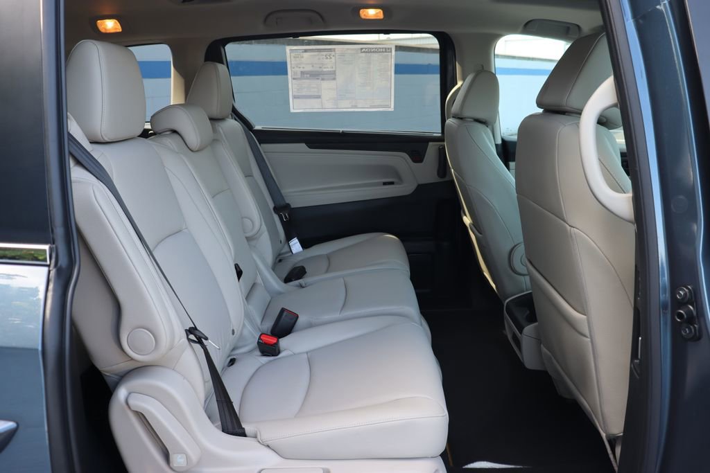 Certified 2026 Honda Odyssey EX-L image 14