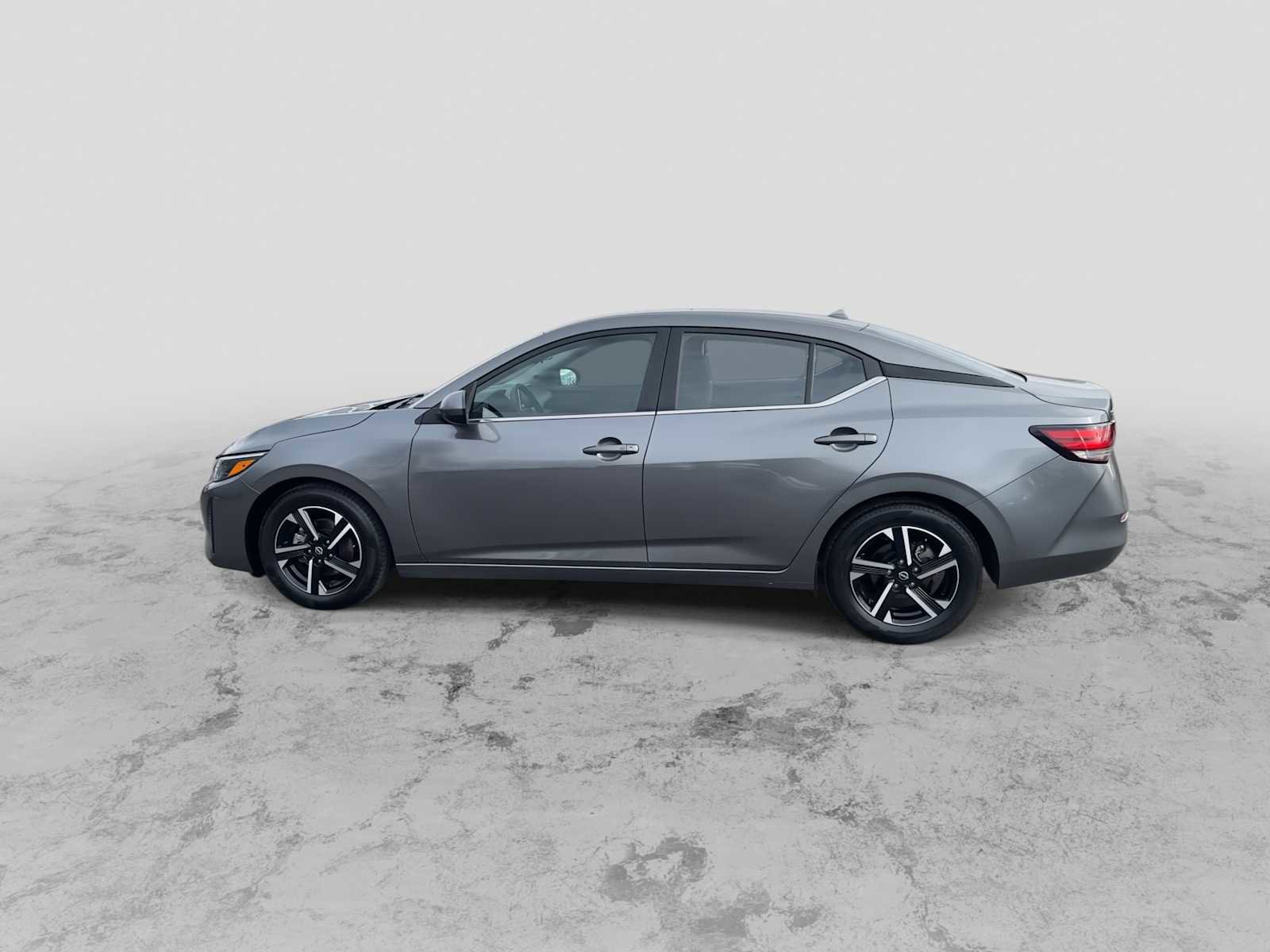 Used 2024 Nissan Sentra SV image 5