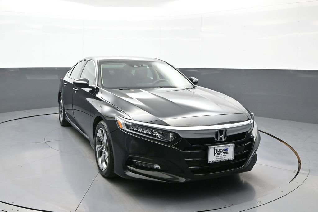 Used 2018 Honda Accord EX image 3
