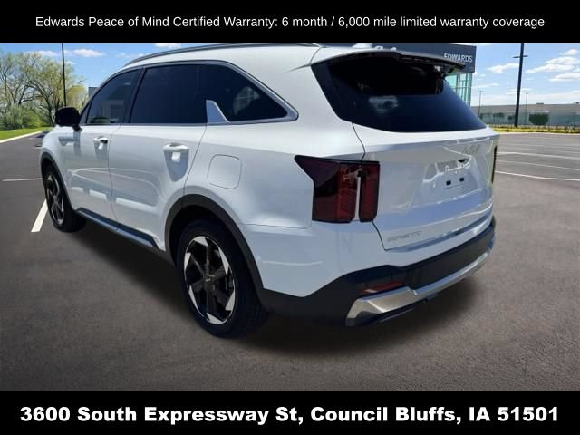 Used 2025 Kia Sorento SX Prestige AWD/4WD image 3