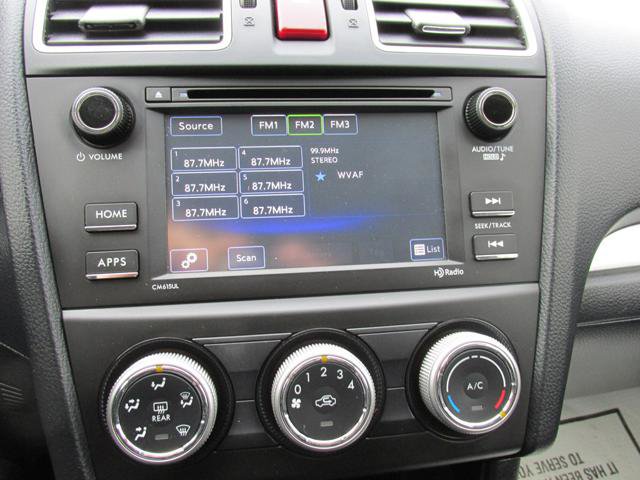 Used 2017 Subaru Crosstrek 2.0i image 12