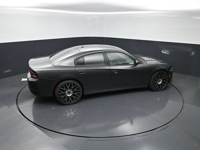 Used 2019 Dodge Charger SXT w/ Leather Interior Group RWD image 21