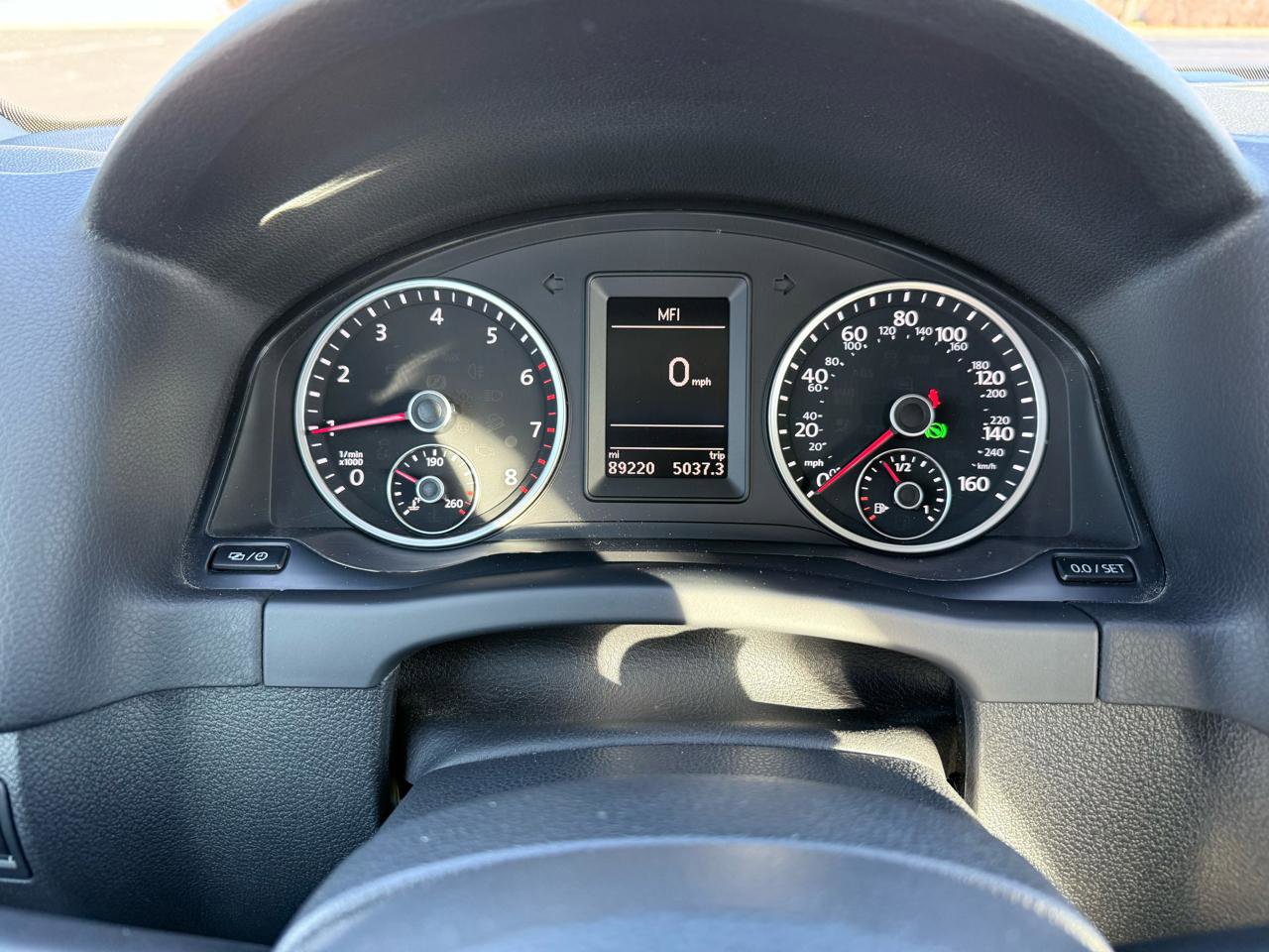 Used 2017 Volkswagen Tiguan Limited image 15