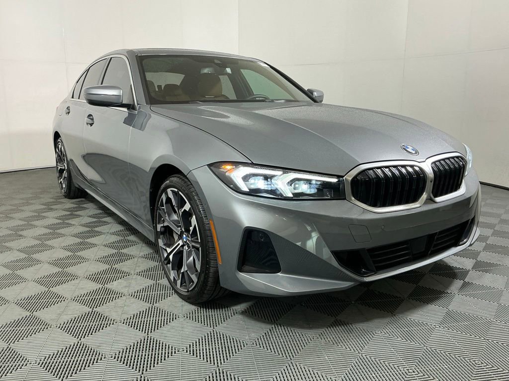 Certified 2025 BMW 330i Sedan w/ Convenience Package RWD image 4