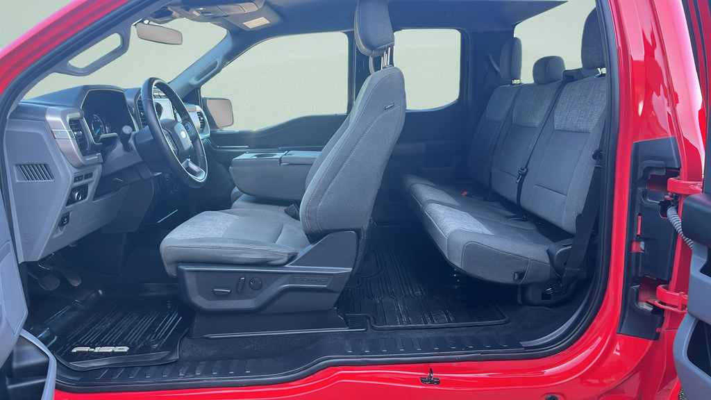 Used 2023 Ford F150 XLT w/ Equipment Group 302A High RWD image 14