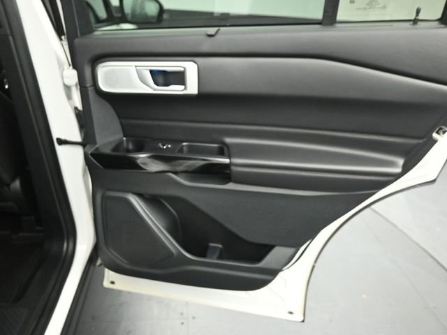 Certified 2023 Ford Explorer Platinum w/ Technology Package image 30