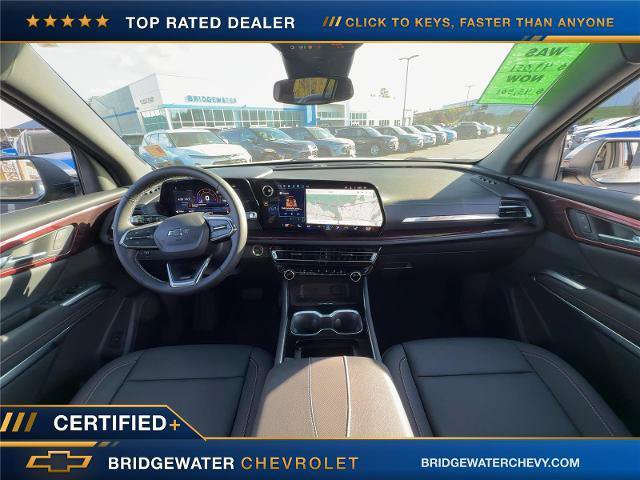 Used 2025 Chevrolet Traverse Z71 w/ Driver Confidence Package AWD/4WD image 8