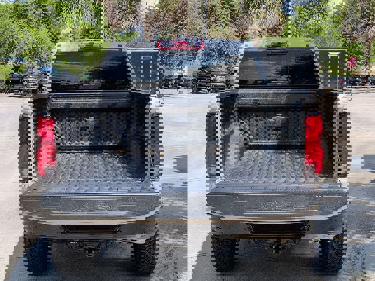 New 2026 Chevrolet Colorado ZR2 w/ Technology Package AWD/4WD image 24