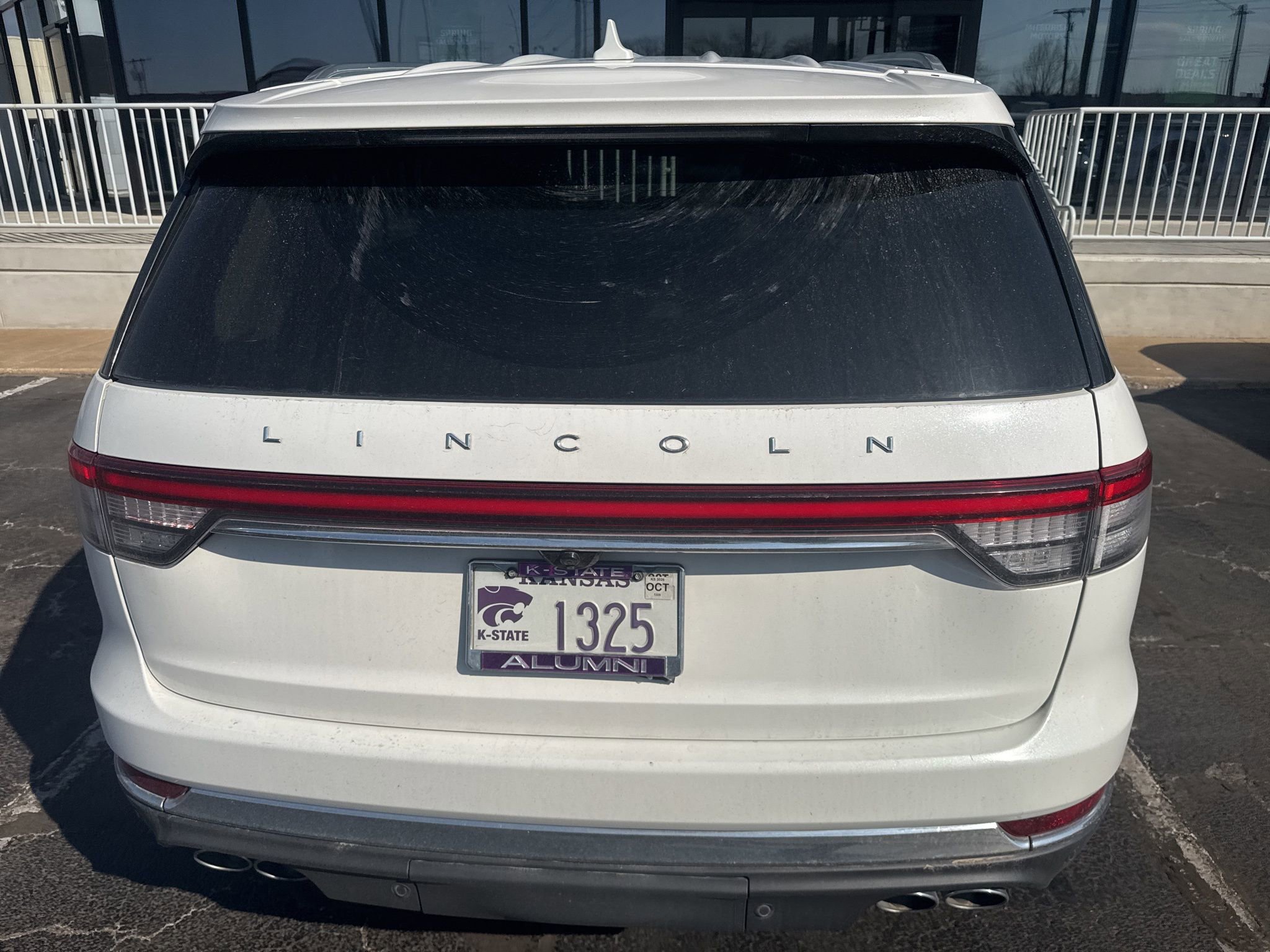 Used 2020 Lincoln Aviator Reserve w/ Equipment Group 201A image 4