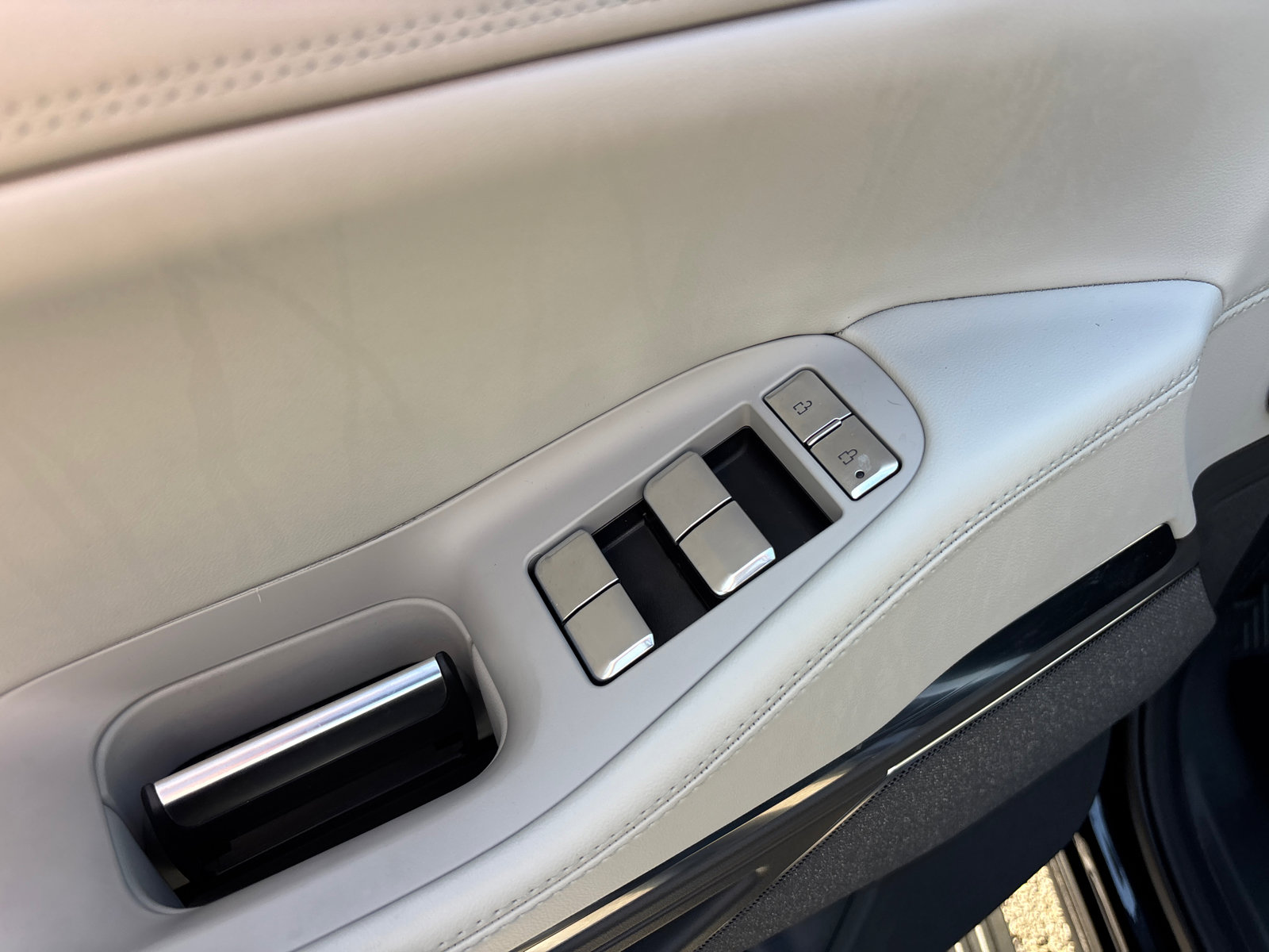 New 2025 Lincoln Navigator L Reserve image 12