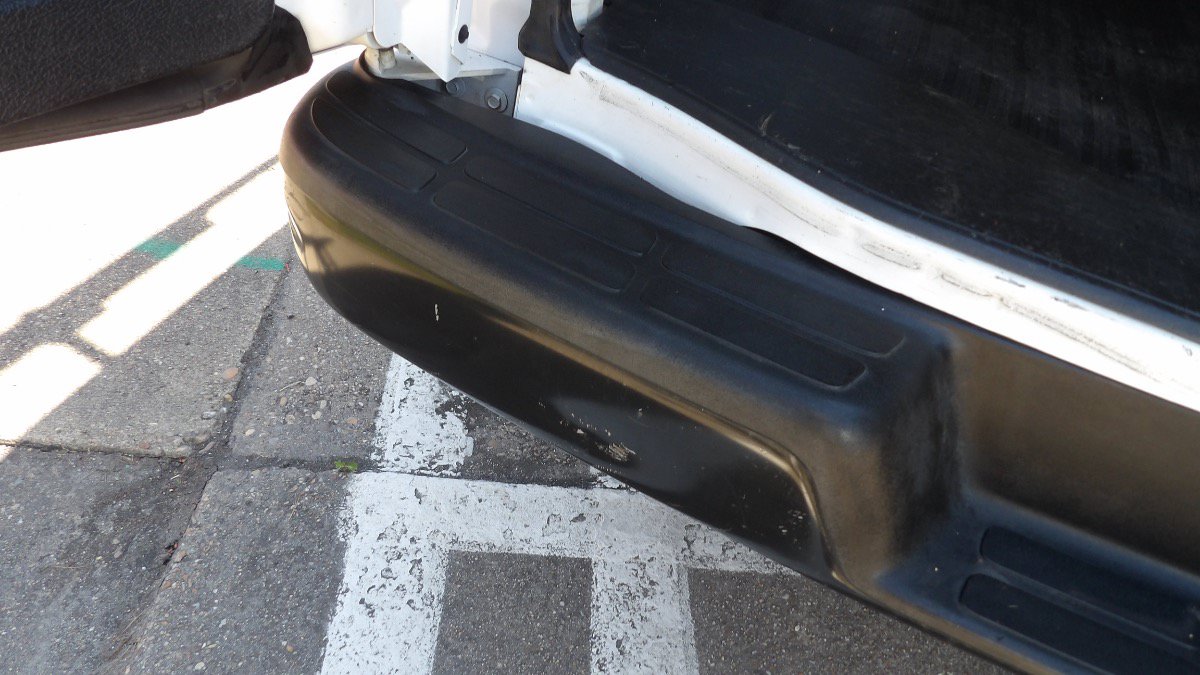 Used 2015 Chevrolet Express 2500 RWD image 34