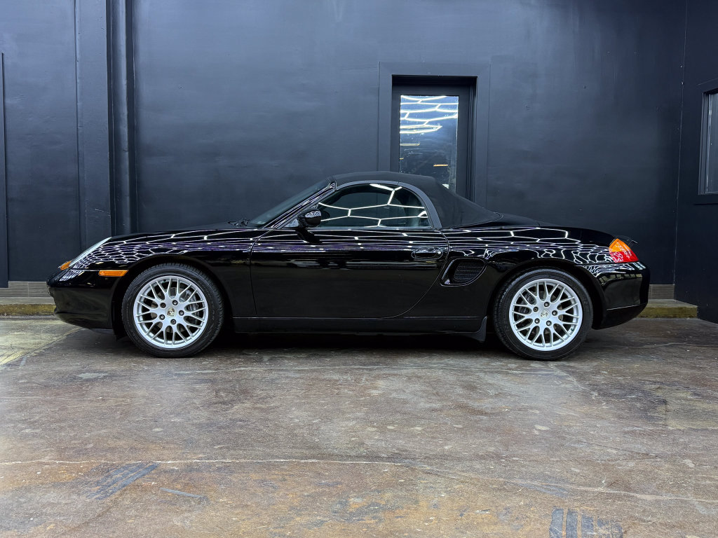 Used 2002 Porsche Boxster RWD image 5