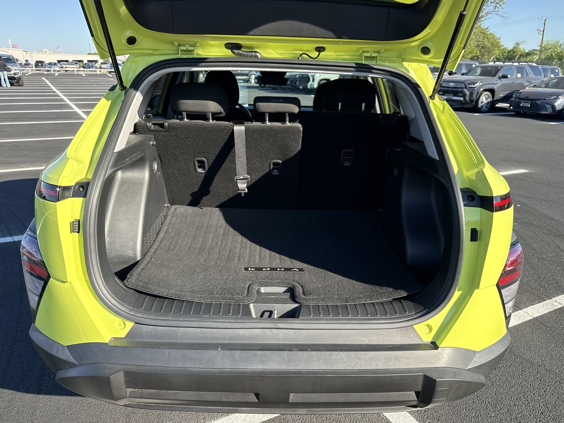 Used 2024 Hyundai Kona SEL FWD image 20