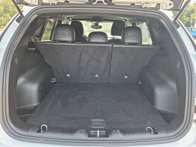 Used 2025 Jeep Compass Latitude AWD/4WD image 30