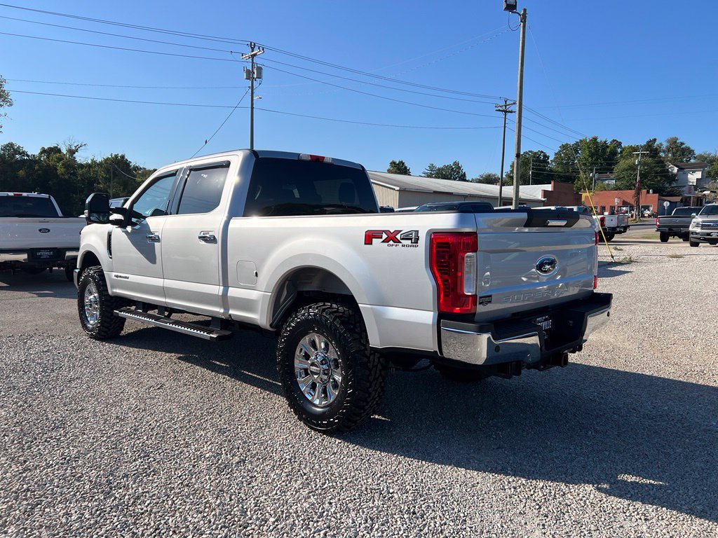 Used 2019 Ford F250 XLT w/ XLT Premium Package AWD/4WD image 6