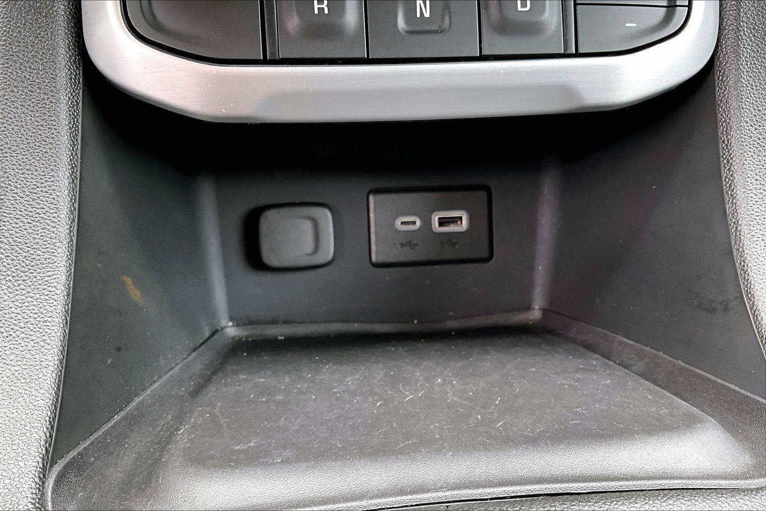 Used 2023 GMC Acadia SLE w/ Driver Convenience Package AWD/4WD image 33