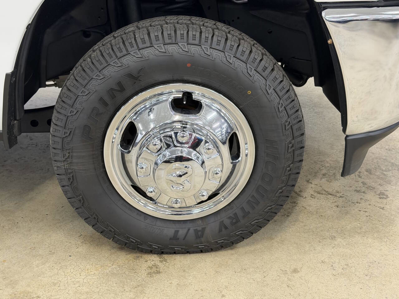 Used 2024 RAM 3500 SLT w/ Quick Order Package 2YG SLT image 22