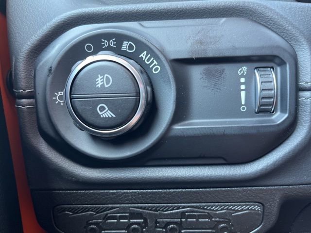 New 2025 Jeep Gladiator Sport w/ Premium Package image 25