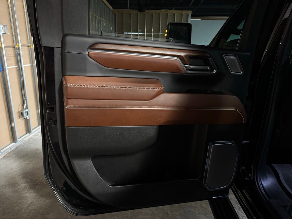 Used 2024 GMC Sierra 2500 Denali Ultimate w/ LPO, GMC Protection Package image 18