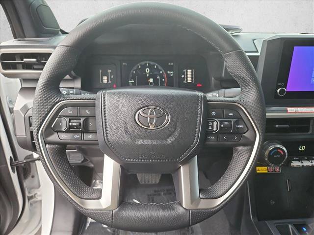 Certified 2026 Toyota Tacoma SR5 w/ SR5 Upgrade Package AWD/4WD image 13
