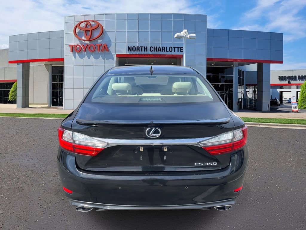 Used 2018 Lexus ES 350 w/ Premier Package image 9