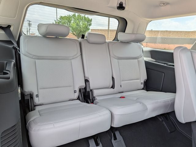 New 2027 Ford Expedition Platinum AWD/4WD image 28