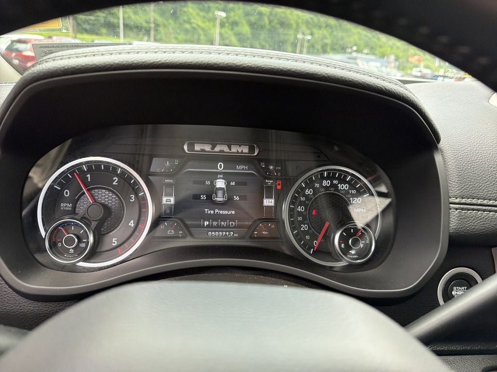 Used 2024 RAM 2500 Laramie AWD/4WD image 17