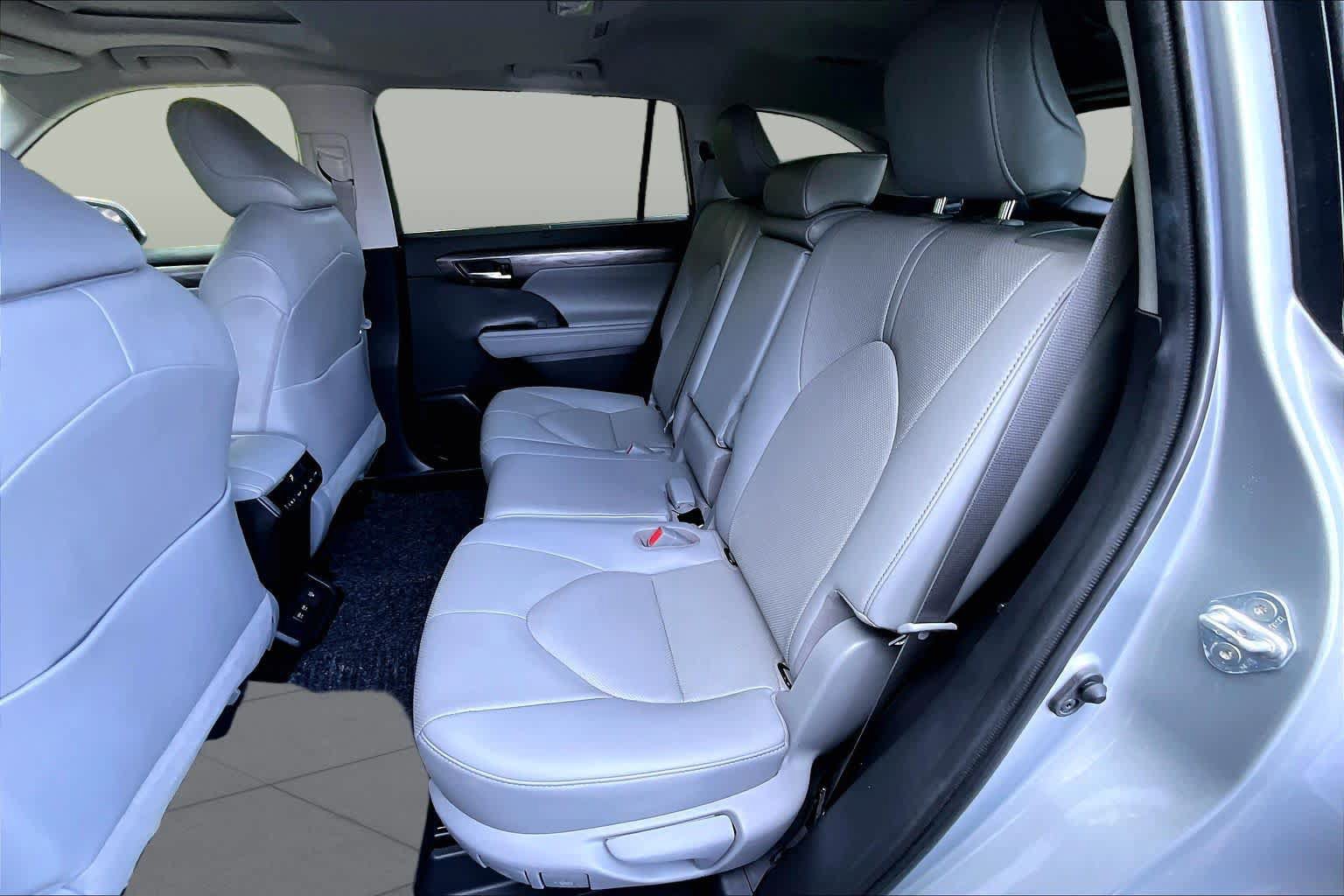 Certified 2020 Toyota Highlander Limited AWD/4WD image 20